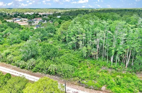 520 Woodman Drive Lehigh Acres FL 33972