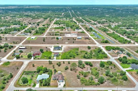 914 S Mercury Avenue Lehigh Acres FL 33974