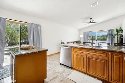 1910 SW 183rd Terrace Miramar FL 33029