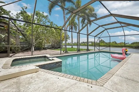 1910 SW 183rd Terrace Miramar FL 33029