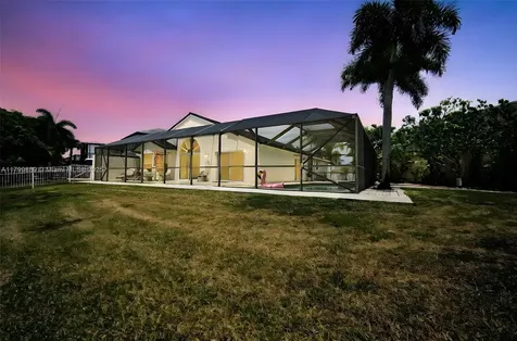 1910 SW 183rd Terrace Miramar FL 33029