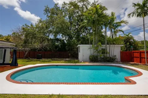 12000 NE 11th Court Biscayne Park FL 33161