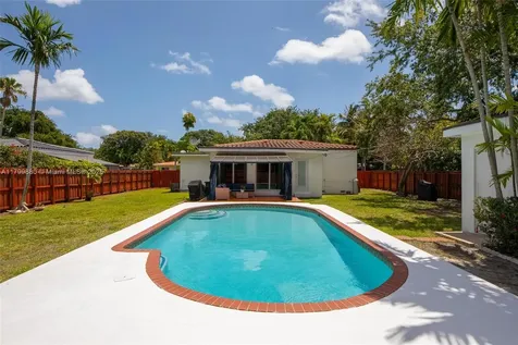 12000 NE 11th Court Biscayne Park FL 33161