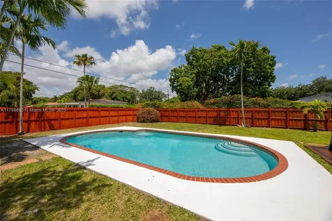 12000 NE 11th Court Biscayne Park FL 33161