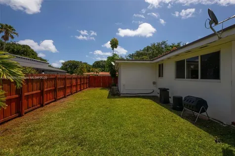 12000 NE 11th Court Biscayne Park FL 33161