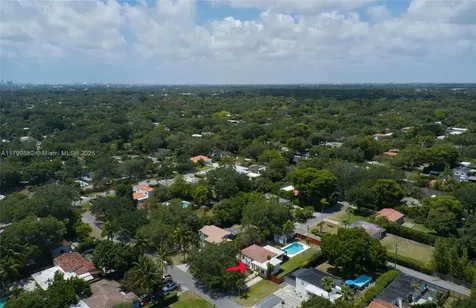 12000 NE 11th Court Biscayne Park FL 33161