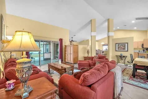 6684 Brookhurst Circle Lake Worth FL 33463