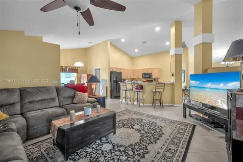 6684 Brookhurst Circle Lake Worth FL 33463