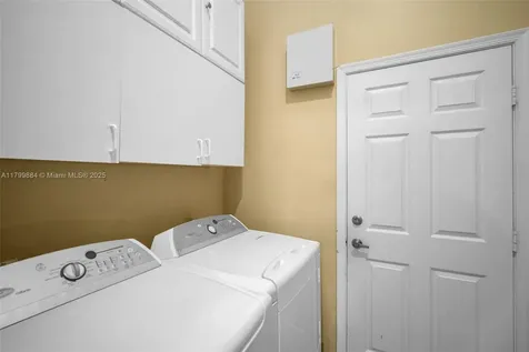 6684 Brookhurst Circle Lake Worth FL 33463