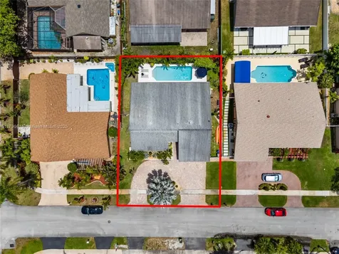 2421 NW 102nd Way Pembroke Pines FL 33026