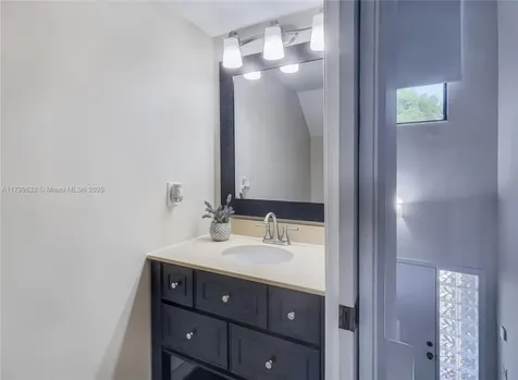 1409 NW 126th Way Sunrise FL 33323