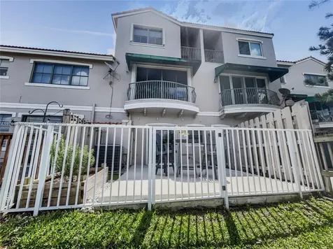 1409 NW 126th Way Sunrise FL 33323