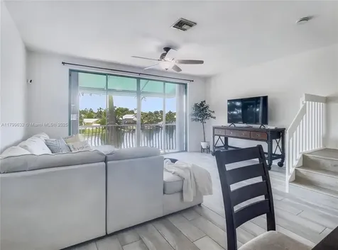 1409 NW 126th Way Sunrise FL 33323