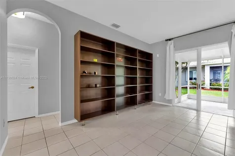 2625 SE 5th Court Homestead FL 33033