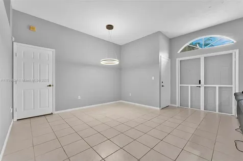2625 SE 5th Court Homestead FL 33033