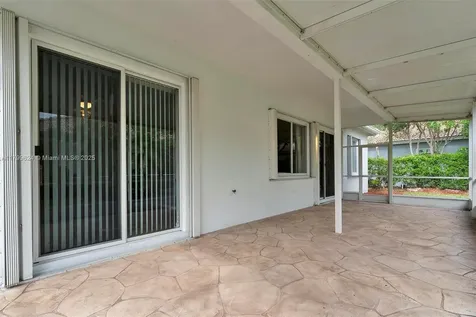 2625 SE 5th Court Homestead FL 33033