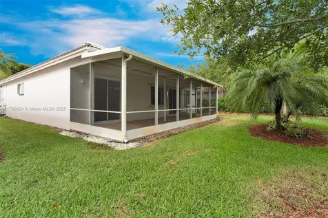 2625 SE 5th Court Homestead FL 33033