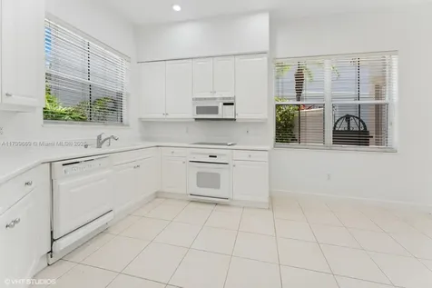 1576 Breakwater Terrace Hollywood FL 33019