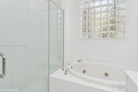 1576 Breakwater Terrace Hollywood FL 33019