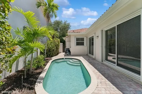 1576 Breakwater Terrace Hollywood FL 33019