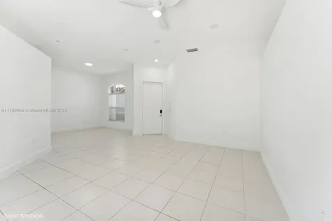 1576 Breakwater Terrace Hollywood FL 33019