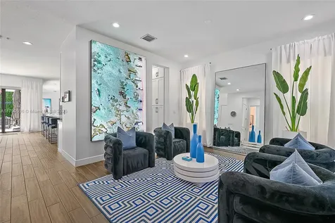 2069 Dickens Terrace Palm Beach Gardens FL 33418