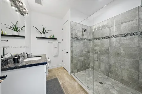 2069 Dickens Terrace Palm Beach Gardens FL 33418