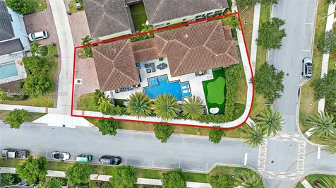 2069 Dickens Terrace Palm Beach Gardens FL 33418