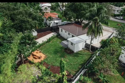 1153 NE 158th Street North Miami Beach FL 33162
