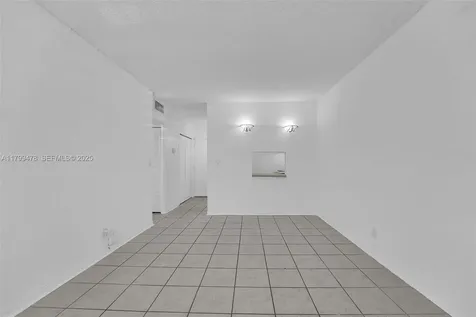 801 NW 47th Avenue Miami FL 33126