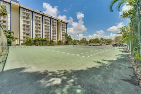 801 NW 47th Avenue Miami FL 33126