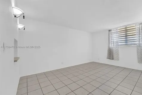 801 NW 47th Avenue Miami FL 33126