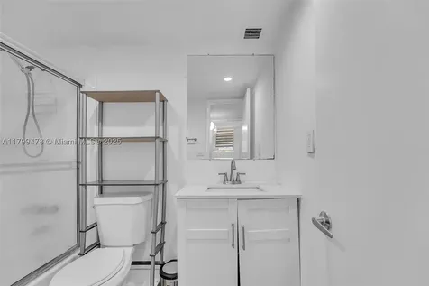 801 NW 47th Avenue Miami FL 33126