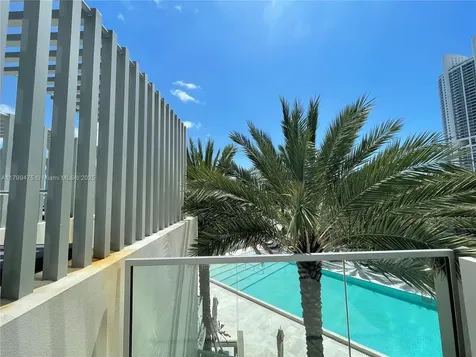 18501 Collins Avenue Sunny Isles Beach FL 33160