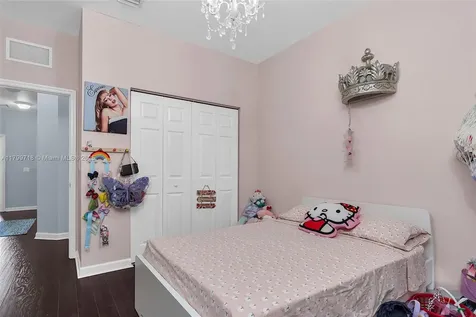 11916 SW 154th Avenue Miami FL 33196