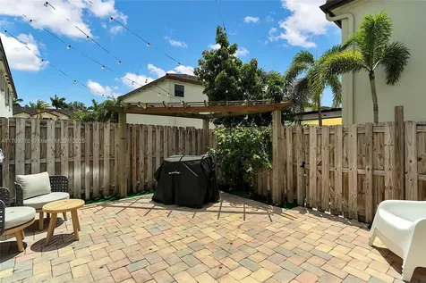 11916 SW 154th Avenue Miami FL 33196