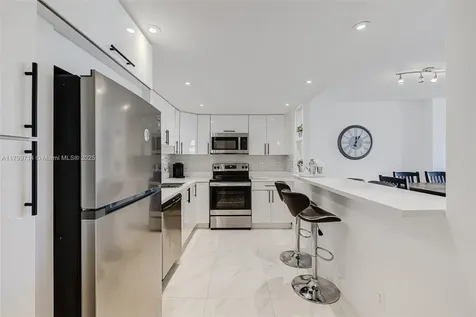 19370 Collins Avenue Sunny Isles Beach FL 33160