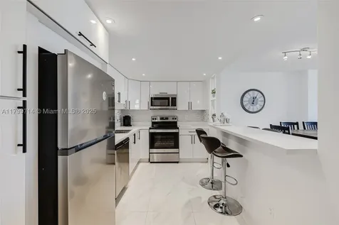 19370 Collins Avenue Sunny Isles Beach FL 33160