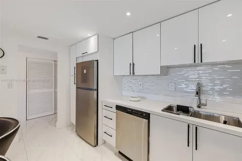 19370 Collins Avenue Sunny Isles Beach FL 33160