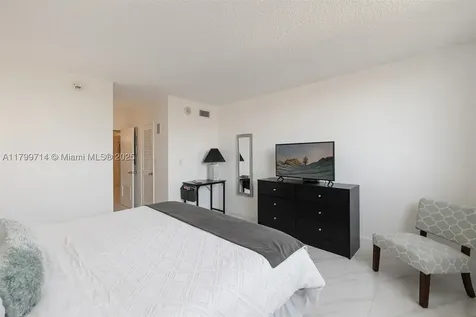 19370 Collins Avenue Sunny Isles Beach FL 33160