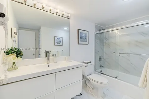 19370 Collins Avenue Sunny Isles Beach FL 33160