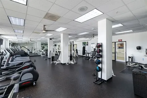 19370 Collins Avenue Sunny Isles Beach FL 33160