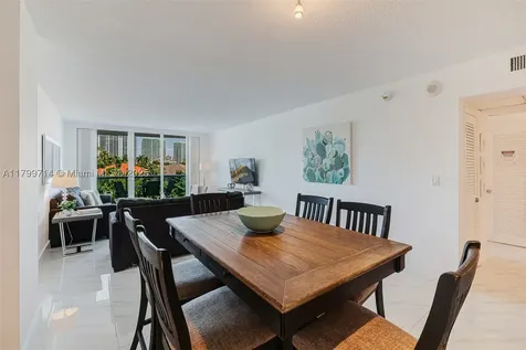19370 Collins Avenue Sunny Isles Beach FL 33160