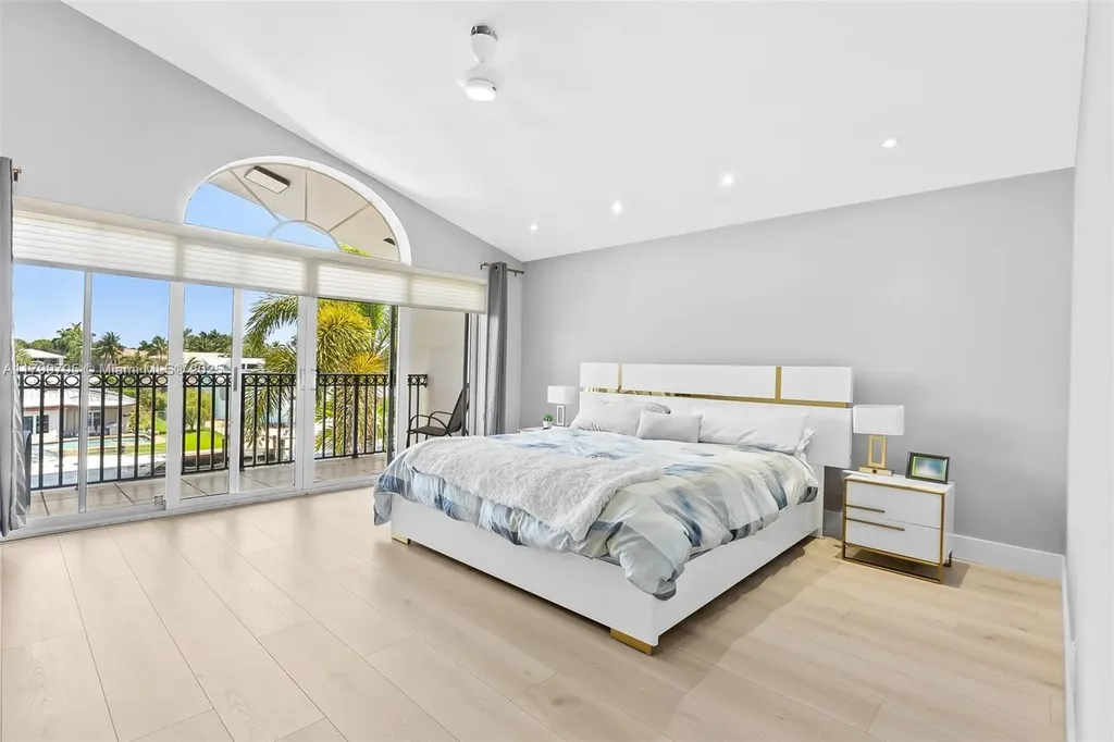 2719 NE 15th Street Fort Lauderdale FL 33304