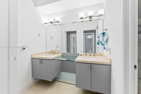 2719 NE 15th Street Fort Lauderdale FL 33304