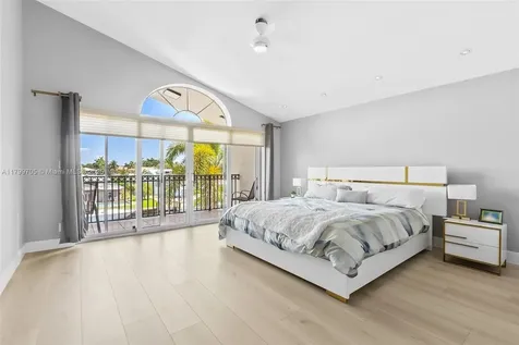 2719 NE 15th Street Fort Lauderdale FL 33304