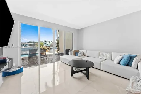 2719 NE 15th Street Fort Lauderdale FL 33304