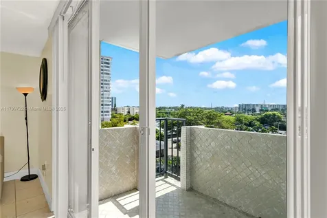 2750 NE 183rd Street Aventura FL 33160
