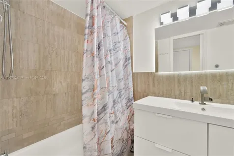 2750 NE 183rd Street Aventura FL 33160