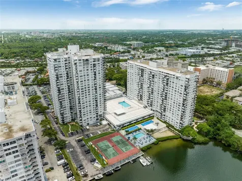 2750 NE 183rd Street Aventura FL 33160